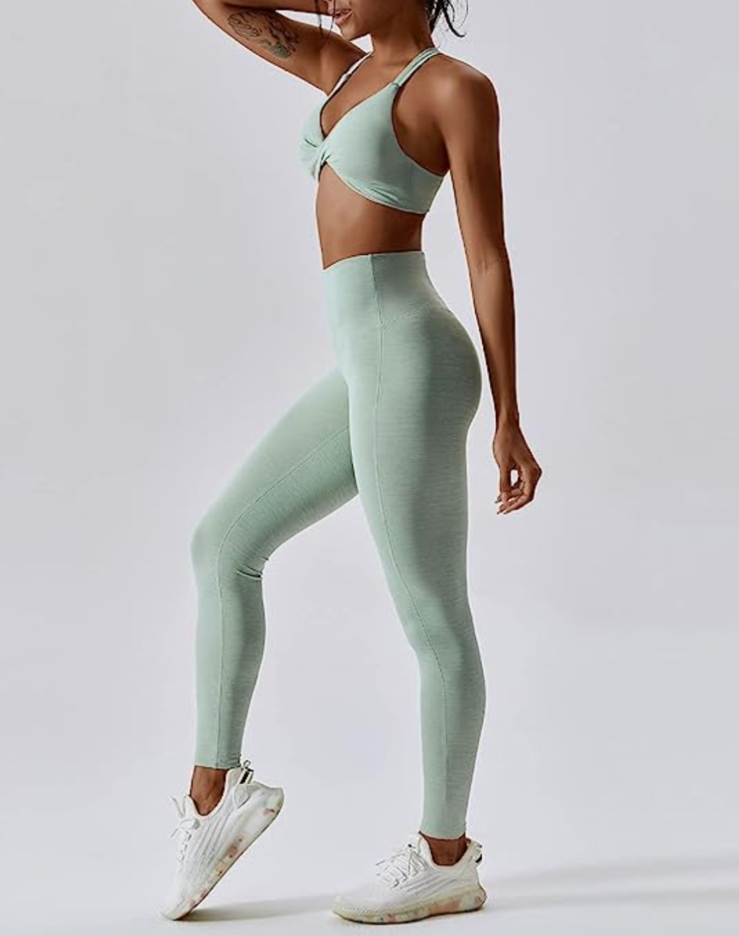 Buy Green Leggings for Women by Reebok Classic Online | Ajio.com